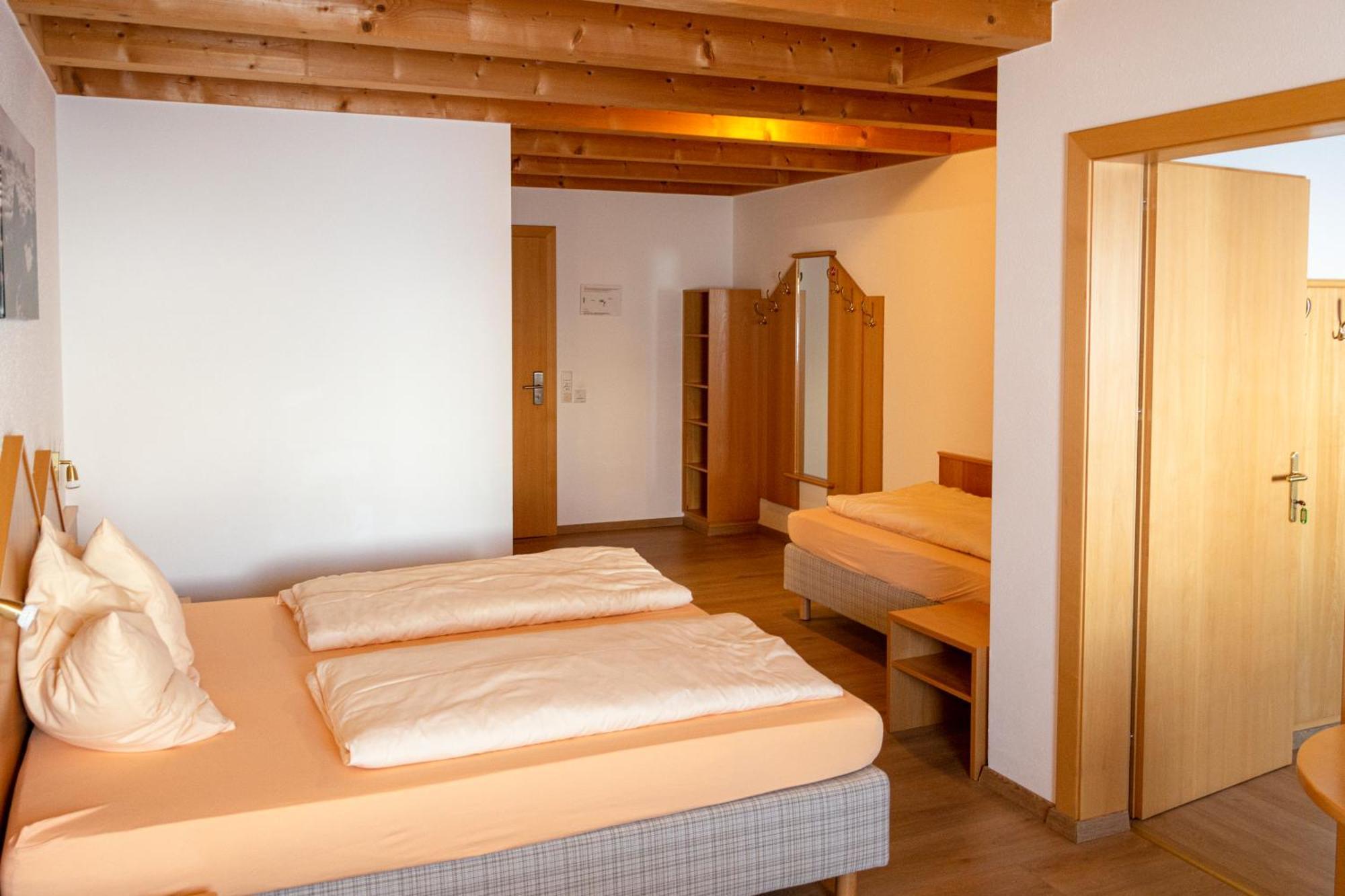Wallackhaus Regiojet Hotels 海利根布卢特 客房 照片